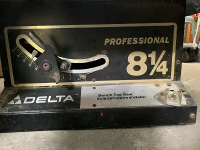 Delta Professional 8 1/4 Bench Top Saw, a reliable tool for any woodworking enthusiast. This saw has...