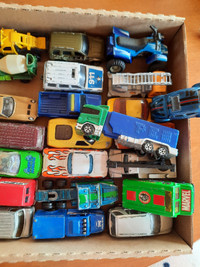 Lot of 30 MATCHBOX,MAJORETTE  toy vehicles