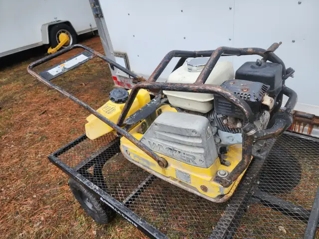 Wacker Neuson WP 1540A Vibratory Compactor 15.5" Plate Compactor in Power Tools in Windsor Region - Image 8