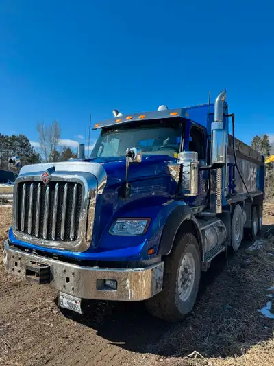 One driver/owner. - Extended Warranty Engine tranmission DPF Electrical -Cummings X15 6860 hours on...