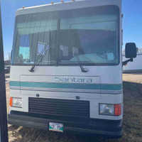 Coachman Motorhome pusher w/Bus Chassis (1994)