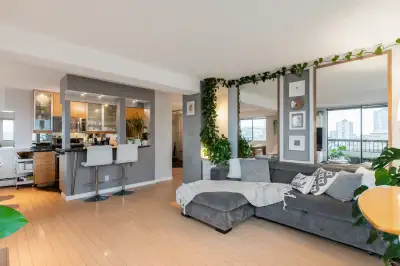 $3,000 / 2br - 1009ft2 - New West apartment with amazing views
