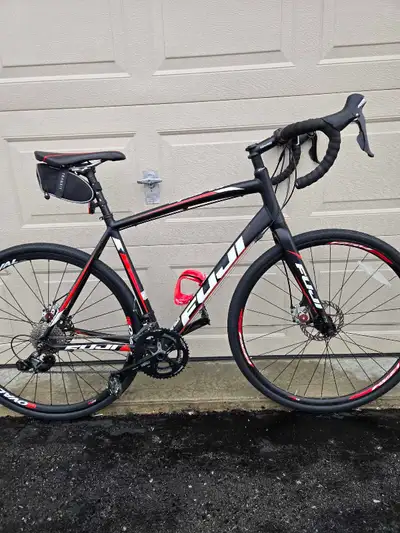 Fuji Sportif 1.0 LE Gravel road bike , View more