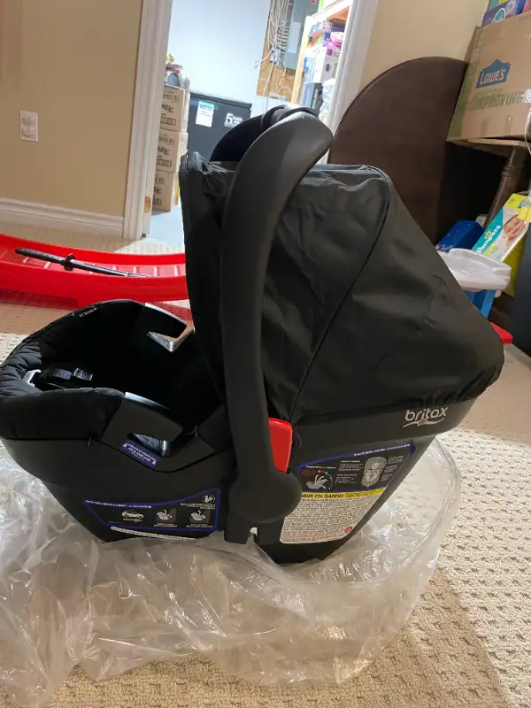 Britax B-Ready stroller in Strollers, Carriers & Car Seats in Mississauga / Peel Region - Image 9