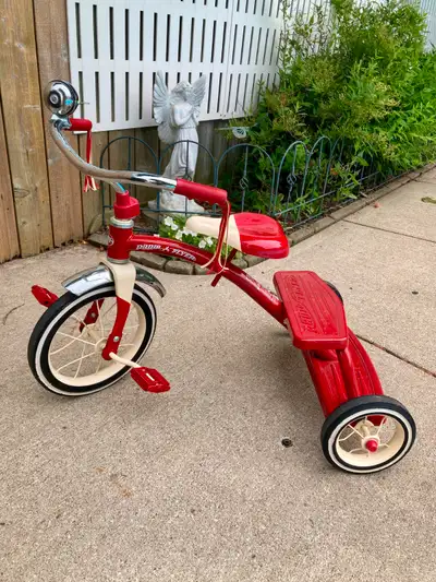 Radio Flyer Tricycle, View more