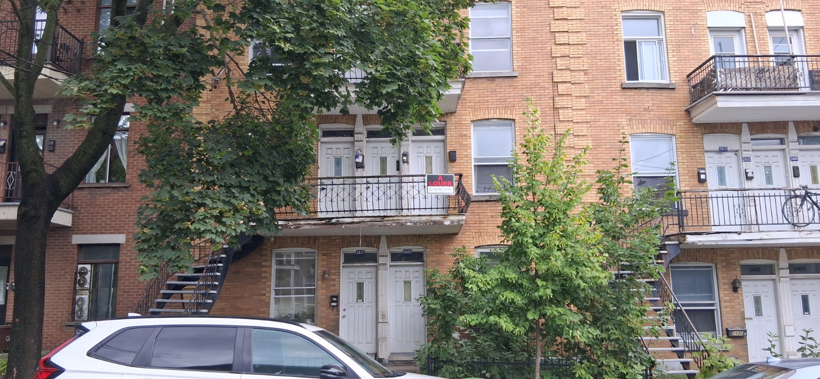 4 1/2 Cession de bail - Ville-Marie, 10 min du métro Frontenac — photo 2