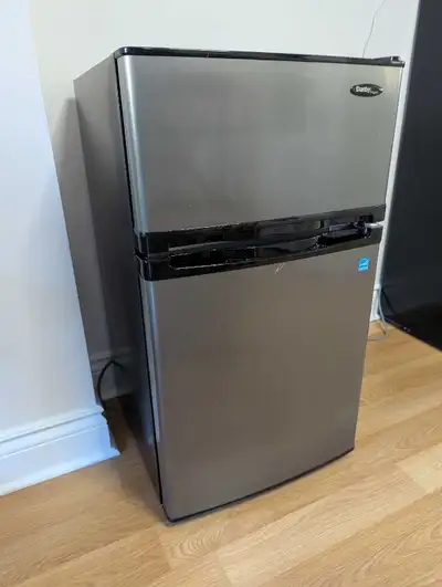 Danby Mini Fridge - good as New, View more