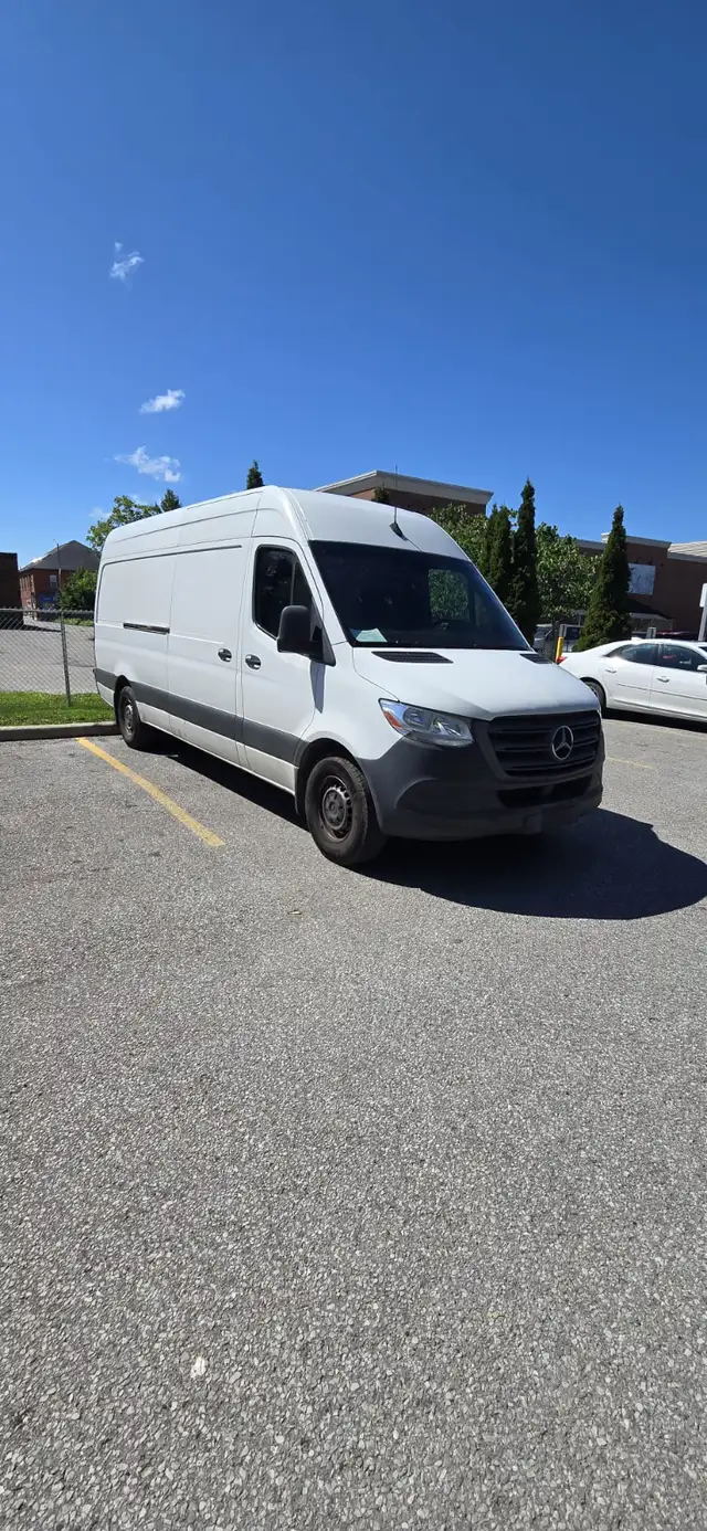 Mercedes sprinter