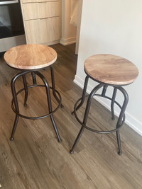 Bar stools (set of 2) 