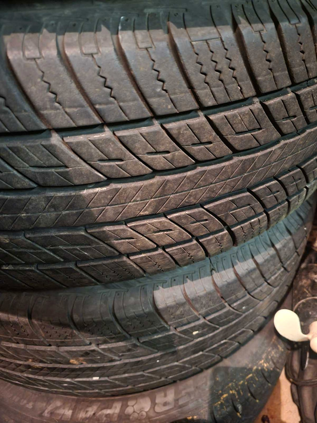 2008 edge tires in Cars & Trucks in Norfolk County - Image 4