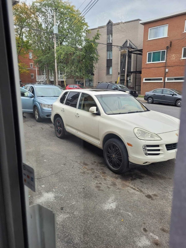 Porsche Cayenne S 2009 — photo 4