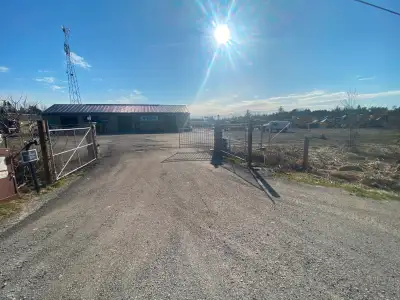 construction yard for rent .Ten min north of Barrie. with 40 ft high container. security gate camera...