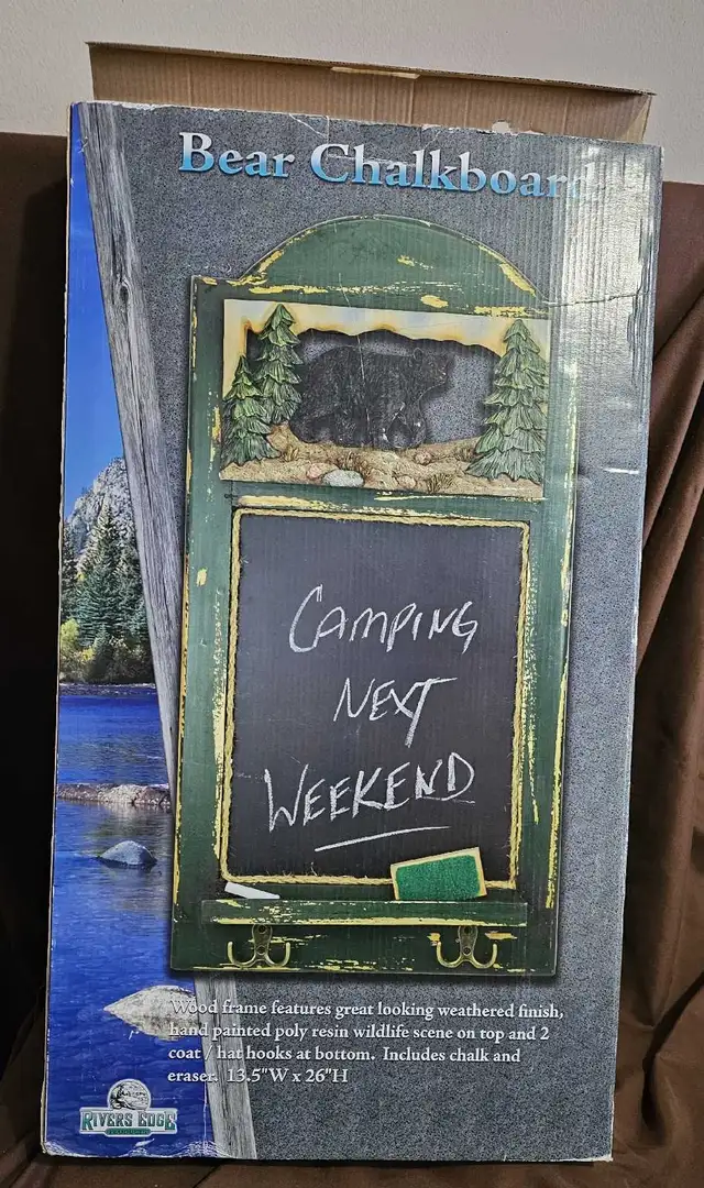 NEW Bear Chalkboard  in Home Décor & Accents in Oakville / Halton Region - Image 2