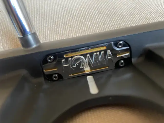 Honma Putter HP-2008 35” in Golf in Markham / York Region - Image 10