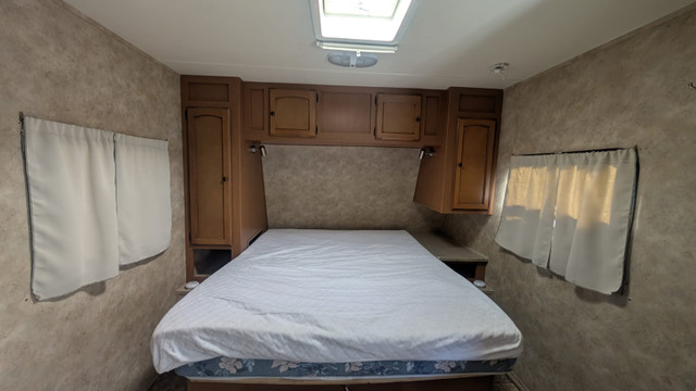 2010 Gulf Breeze 25TSS in Travel Trailers & Campers in Calgary - Image 2