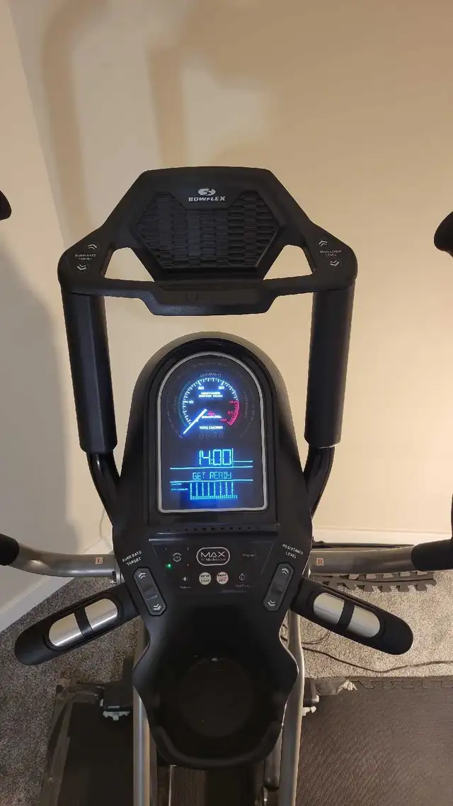 bowflex maxtrainer m7 in Exercise Equipment in Edmonton - Image 7