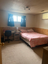 A large furnished bedroom for rent_Female only