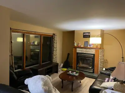 One room for rent 500/month everything included Furnished room Looking for a female tenant Available...