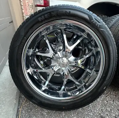 Selling a set of 4 x 22 inch deep dish chrome rims mounted on 285/45/22 all season tires. Rims are 6...