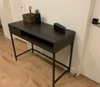 New Metal/Wood Desk/ Console Table