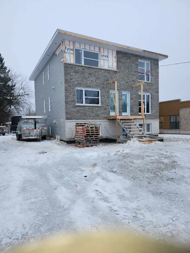 Logement 4 1/2  style condo in Long Term Rentals in Trois-Rivières - Image 2