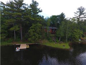 Cottage for rent  on Charleston lake in Ontario