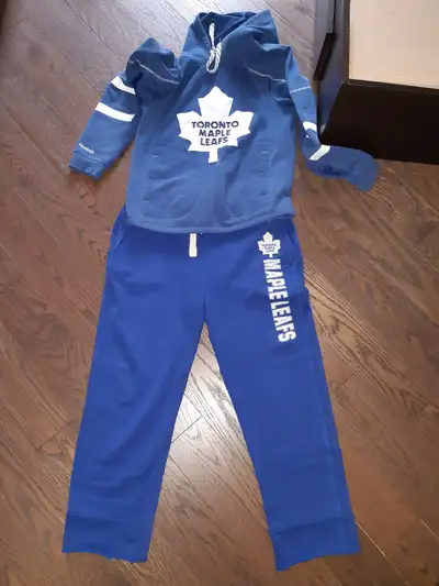 Maple leafs sweater, View more