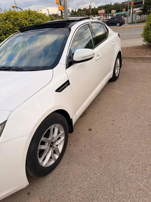 2013 Kia Optima only 102000605033032980244483