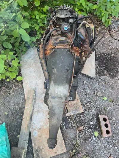 302 Ford engine and transmission