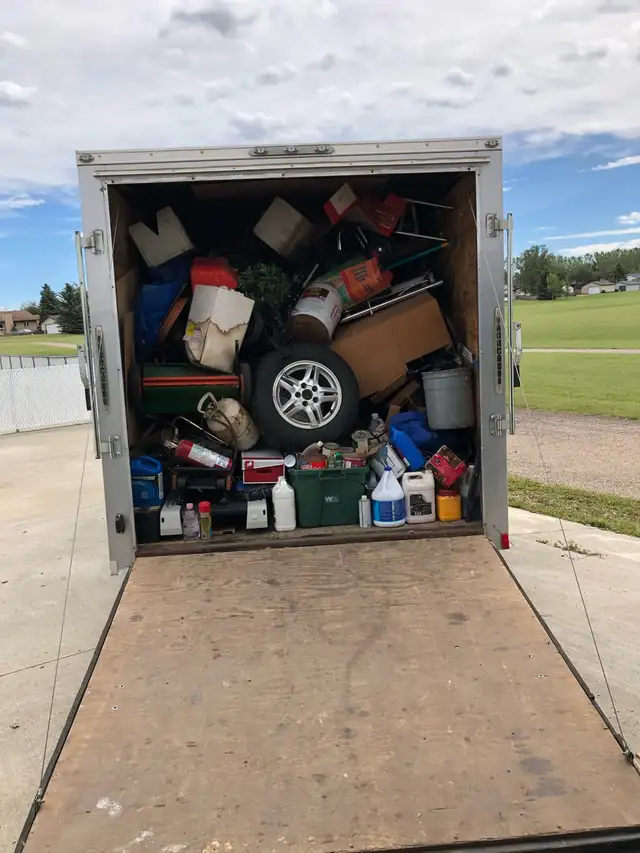 DUMP RUN/GARBAGE DISPOSAL/ JUNK REMOVAL SERVICES65561301016962123