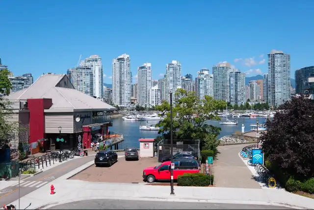 One and Two Bedroom Apartments for Rent Next to Seawall