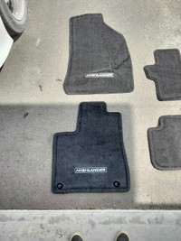 Toyota Highlander mats