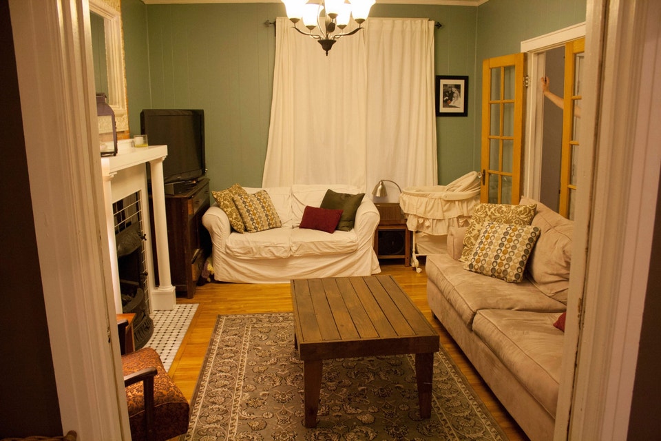 All-Inclusive 3 bedroom 1 bathroom House 2