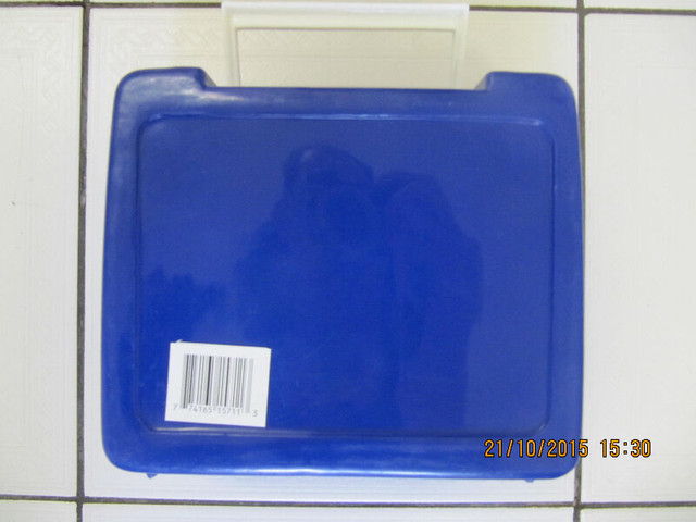 VintageTorontoBlueJays Plastic Lunch Pail X Condition Circa 1993 in Arts & Collectibles in Mississauga / Peel Region - Image 2
