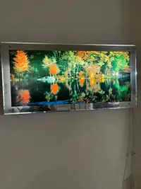 Electric wall mount scenery frame 