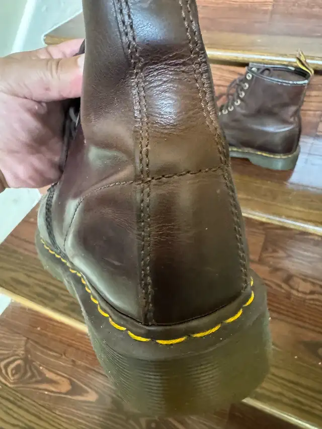 Dr. Martens Boots in Men's Shoes in Kitchener / Waterloo - Image 6