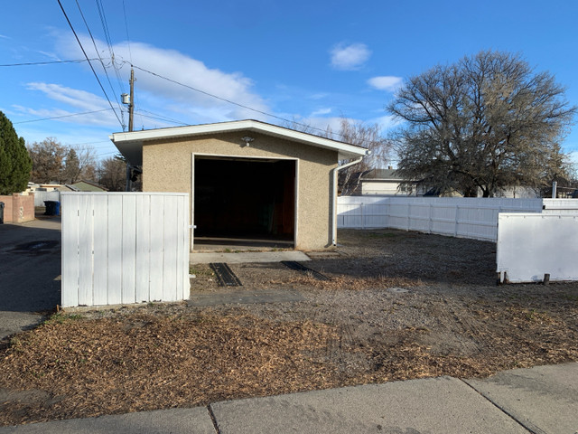 Yard and garage for rent in Storage & Parking for Rent in Lethbridge - Image 2