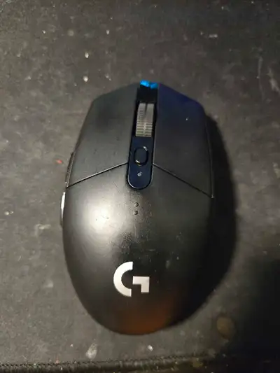 Logitech G305 lightspeed wireless gaming mouse, View more