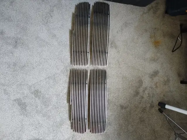 Stock grill and rearview mirror for 2004 Dodge ram in Other Parts & Accessories in Sault Ste. Marie - Image 3