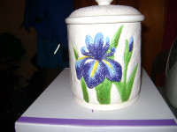 Ceramic Ornamental Jar with lid