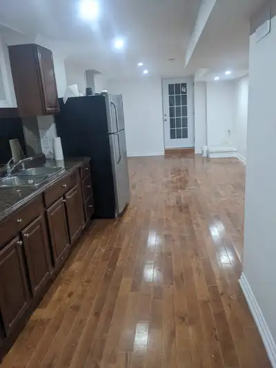 2 bedroom Basement for Rent on Mavis /Steeles