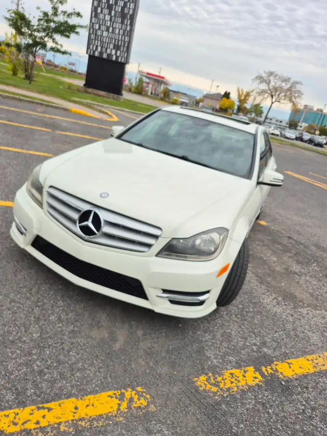 Mercedes C Class 2012592355104969216003