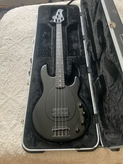Musicman Stingray - Stealth - Swap/Trade, View more