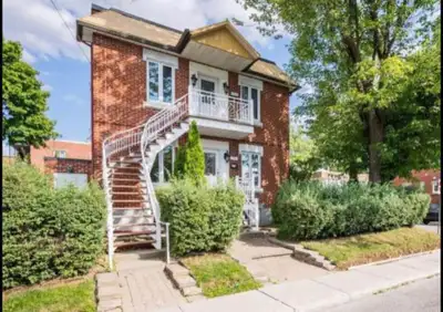 2 Bedroom 1 Bathroom Apartment for Rent in Lasalle