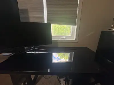 Selling electric standing desk in working order, View more