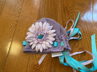 Infant knit hat with flower