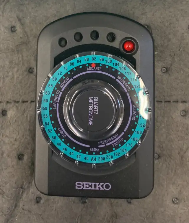 Seiko SQ-44 Quartz Metronome Timing By Light or Beep in Other in Cole Harbour - Image 2