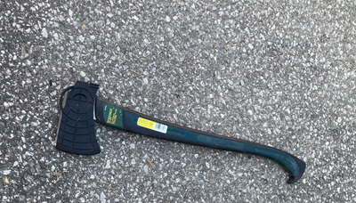 Yardworks Fibreglass Axe, 3.5-lb length 36 inches x 2.50 kg