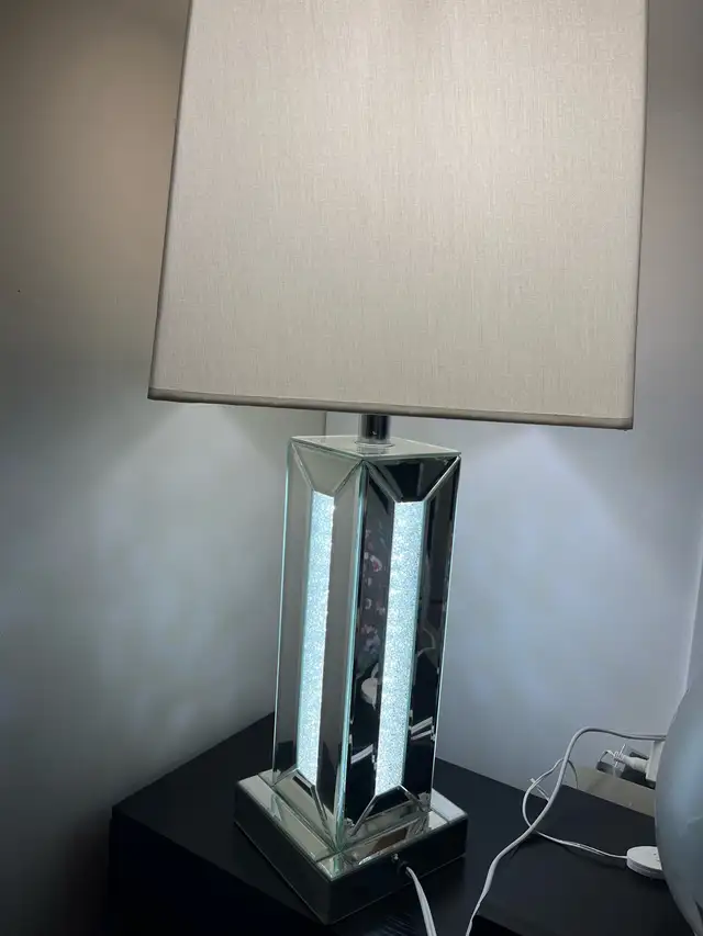 table lamp in Indoor Lighting & Fans in Cornwall - Image 3