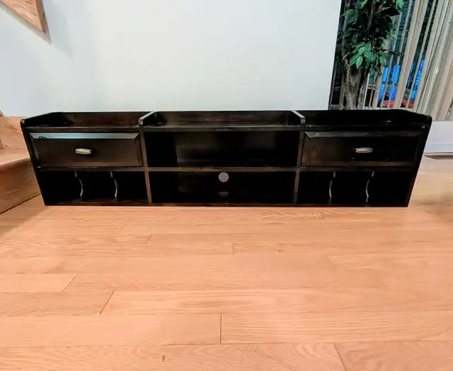 Meuble TV in TV Tables & Entertainment Units in Lévis - Image 2